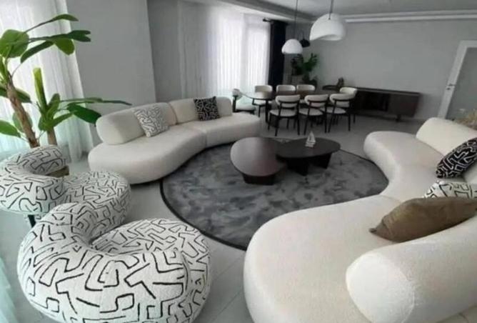 8054713 - Property Main Image