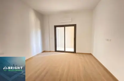 شقة - 3 غرف نوم - 2 حمامات للبيع في فيفث سكوير - التجمع الخامس - مدينة القاهرة الجديدة - القاهرة