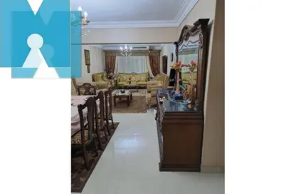 شقة - 3 غرف نوم - 2 حمامات للبيع في المستثمر الصغير - الحي العاشر - الشيخ زايد - الجيزة