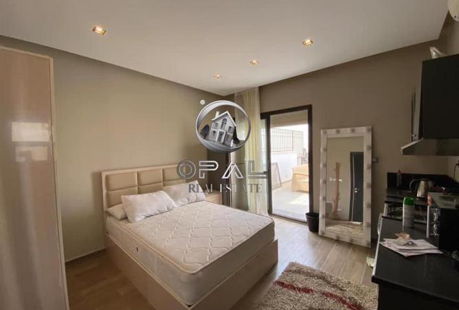 8048702 - Property Image 2
