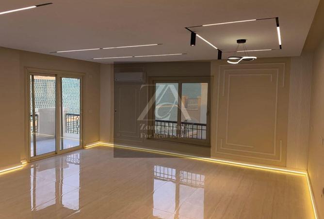 8220533 - Property Image 2