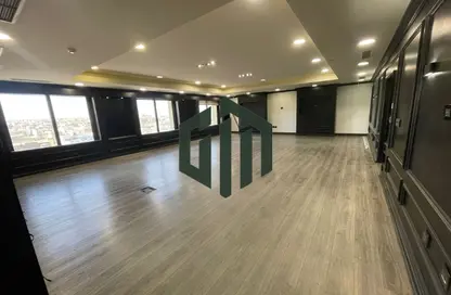 Office Space - Studio - 2 Bathrooms for rent in Bank Center Street - South Teseen St. - The 5th Settlement - New Cairo City - Cairo