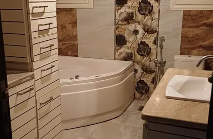 شقة - 2 غرف نوم - 1 حمام للايجار في زهراء المعادي - حي المعادي - القاهرة شقة - 2 غرف نوم - 1 حمام للايجار في زهراء المعادي - حي المعادي - القاهرة