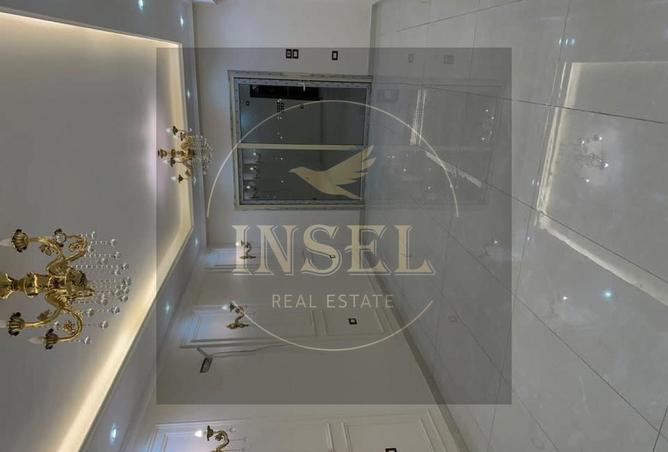 8550401 - Property Image 2