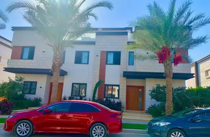 Villa - 4 Bedrooms - 2 Bathrooms for sale in Cleopatra Palace - 5th District - Shorouk City - Cairo