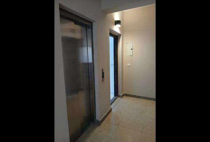 7989672 - Property Image 2