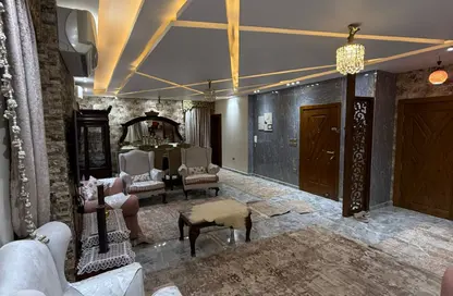 شقة - 3 غرف نوم - 2 حمامات للبيع في شارع الافندر - غرب سوميد - مدينة 6 أكتوبر - الجيزة