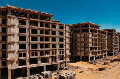 Apartment - 2 Bedrooms - 2 Bathrooms for sale in Creek Town - The 1st Settlement - New Cairo City - Cairo