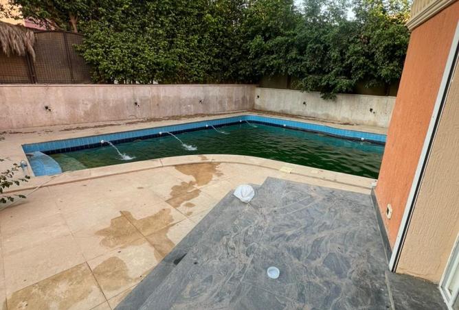 8250868 - Property Image 2