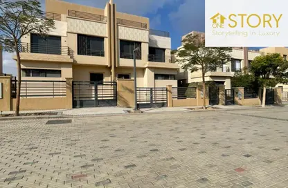 منزل مزدوج - 3 غرف نوم - 5 حمامات للبيع في جدار - كمبوندات 6 أكتوبر - مدينة 6 أكتوبر - الجيزة