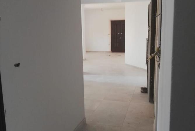 8051809 - Property Image 3