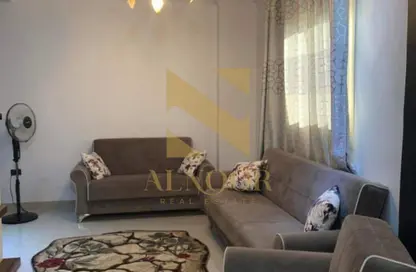 شقة - 3 غرف نوم - 1 حمام للايجار في شارع المهندس احمد كمال حمدي - الحي السادس عشر - الشيخ زايد - الجيزة