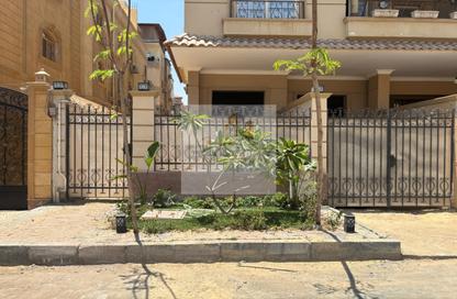 Duplex - 4 Bedrooms - 3 Bathrooms for sale in Al Narges 2 - Al Narges - New Cairo City - Cairo