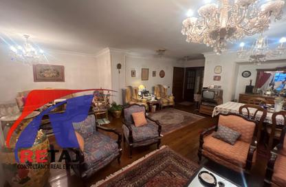 Apartment - 3 Bedrooms - 2 Bathrooms for sale in Dr Hassan Ibrahim St. - 6th Zone - Nasr City - Cairo