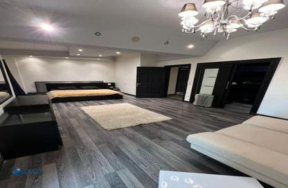 Apartment - 2 Bedrooms - 2 Bathrooms for rent in Doctor Yassin Abdel Ghaffar St. - Area C - Ganoob El Acadimia - New Cairo City - Cairo