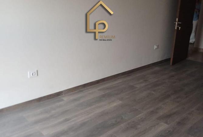 8474788 - Property Image 2