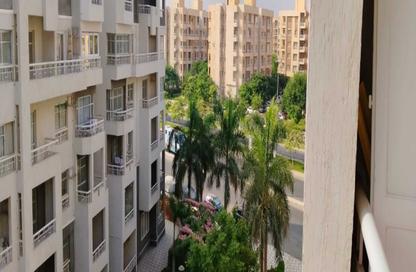 Apartment - 3 Bedrooms - 2 Bathrooms for sale in Madinaty - Cairo