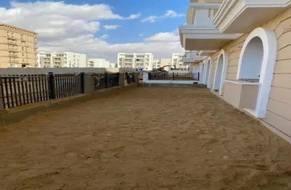 Apartment - 4 Bedrooms - 3 Bathrooms for sale in The Residences - Hyde Park - New Cairo City - Cairo