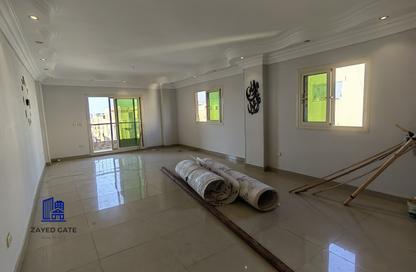 Apartment - 3 Bedrooms - 1 Bathroom for rent in 7th District - Sheikh Zayed City - Giza