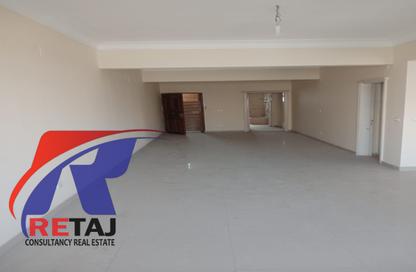 Apartment - 2 Bedrooms - 2 Bathrooms for sale in Mousa Ibn Naseer St. - Al Hadiqah Al Dawliyah - 7th District - Nasr City - Cairo
