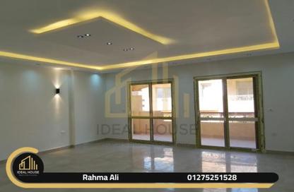 Apartment - 3 Bedrooms - 2 Bathrooms for rent in Al Khamayel city - Sheikh Zayed Compounds - Sheikh Zayed City - Giza