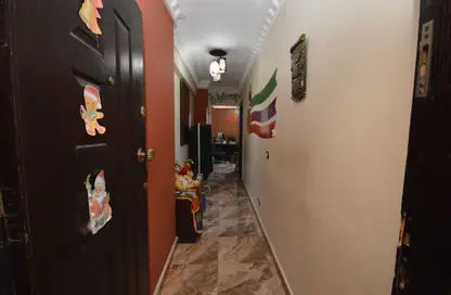 شقة - 3 غرف نوم - 2 حمامات للبيع في محرم بك - حي وسط - الاسكندرية