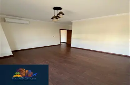 شقة - 3 غرف نوم - 3 حمامات للايجار في ذا كورت ياردز - كمبوندات الشيخ زايد - الشيخ زايد - الجيزة