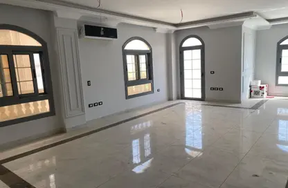 Apartment - 3 Bedrooms - 3 Bathrooms for rent in El Narges Buildings - Al Narges - New Cairo City - Cairo