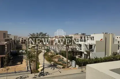 Townhouse - 3 Bedrooms - 3 Bathrooms for sale in Sodic East - 6th District - New Heliopolis - Cairo