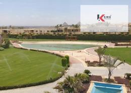 Apartment - 2 bedrooms - 2 bathrooms for للبيع in Pyramids Hills - Cairo Alexandria Desert Road - 6 October City - Giza