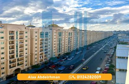 شقة - 4 غرف نوم - 3 حمامات للبيع في شارع مدخل شركة النقل والهندسة - سموحة - حي شرق - الاسكندرية