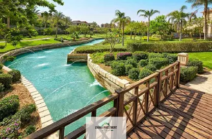 Apartment - 1 Bedroom - 2 Bathrooms for sale in Swan Lake Residence - 5th Settlement Compounds - The 5th Settlement - New Cairo City - Cairo