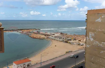 شقة - 3 غرف نوم - 2 حمامات للبيع في السرايا - سيدي بشر - حي اول المنتزة - الاسكندرية