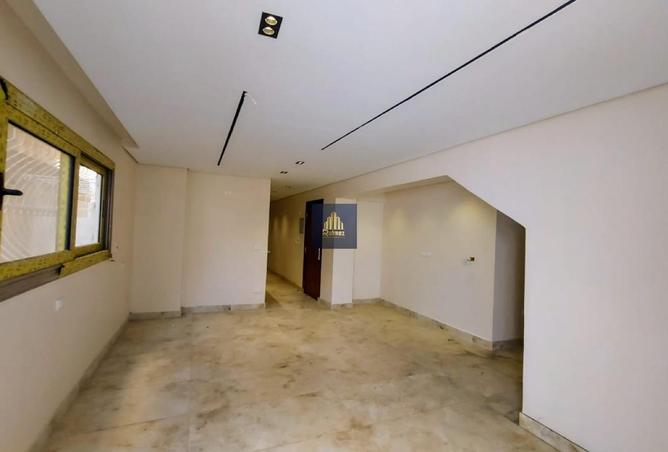 8080042 - Property Image 2