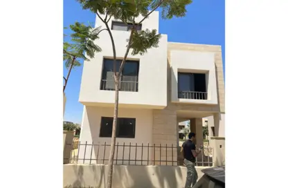Villa - 4 Bedrooms - 4 Bathrooms for sale in O West - 6 October Compounds - 6 October City - Giza