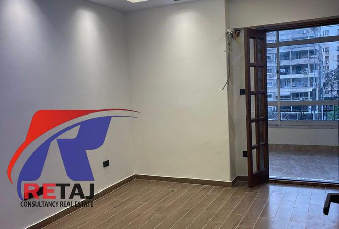 8242995 - الصورة الرئيسية للعقار