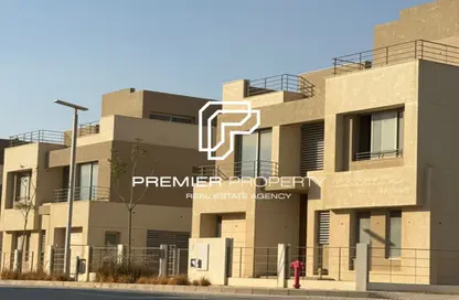 Villa - 3 Bedrooms - 4 Bathrooms for sale in Palm Hills New Cairo - 5th Settlement Compounds - The 5th Settlement - New Cairo City - Cairo