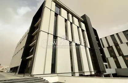 Office Space - Studio - 1 Bathroom for sale in Hyde Park - 5th Settlement Compounds - The 5th Settlement - New Cairo City - Cairo