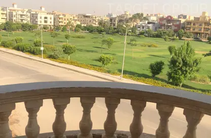 Apartment - 2 Bedrooms - 2 Bathrooms for rent in Doctor Yassin Abdel Ghaffar St. - Area C - Ganoob El Acadimia - New Cairo City - Cairo