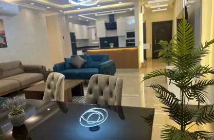 شقة - 3 غرف نوم - 3 حمامات للايجار في شارع عمارات ميلسا - مساكن المهندسين - مدينة نصر - القاهرة