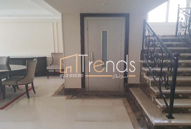 8176863 - Property Image 3