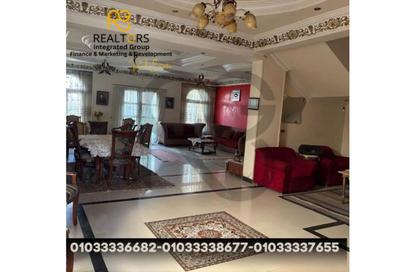 Villa - 4 Bedrooms - 4 Bathrooms for sale in West Gate - 6 October Compounds - 6 October City - Giza
