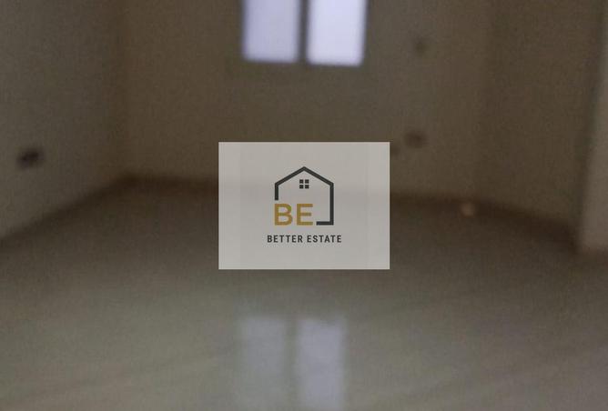 8392817 - Property Image 2