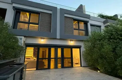 فيلا - 5 غرف نوم - 5 حمامات للبيع في رويال ميدوز - كمبوندات الشيخ زايد - الشيخ زايد - الجيزة