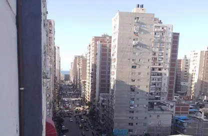 شقة - 3 غرف نوم - 2 حمامات للبيع في شارع مسجد سيدي بشر - سيدي بشر - حي اول المنتزة - الاسكندرية