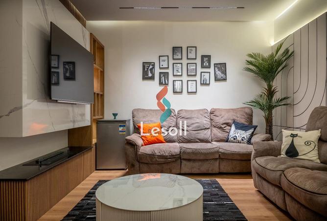 8373830 - Property Image 2