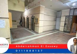 Apartment - 5 bedrooms - 2 bathrooms for للبيع in Cornish El Nile St. - Maadi - Hay El Maadi - Cairo