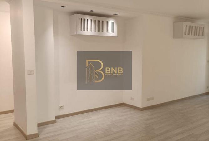 8185310 - Property Image 3