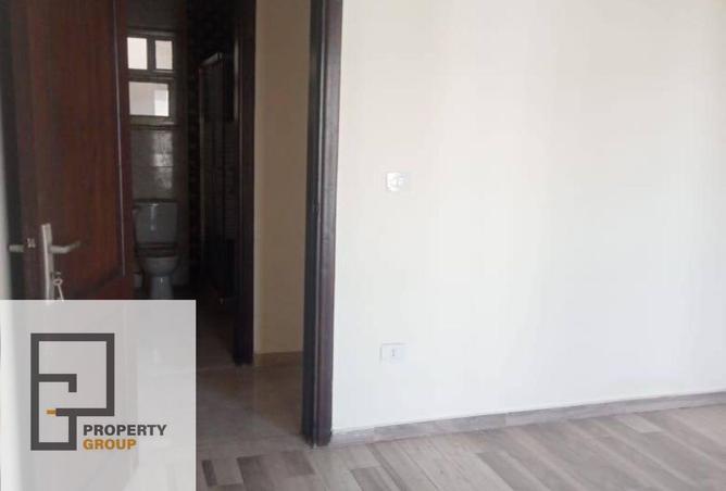 8360312 - Property Image 3