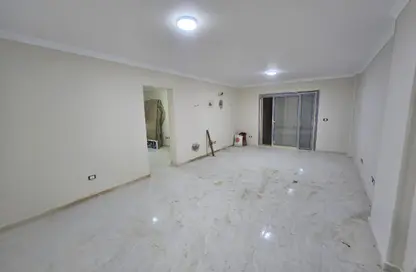 شقة - 3 غرف نوم - 2 حمامات للايجار في الشطر العاشر - زهراء المعادي - حي المعادي - القاهرة